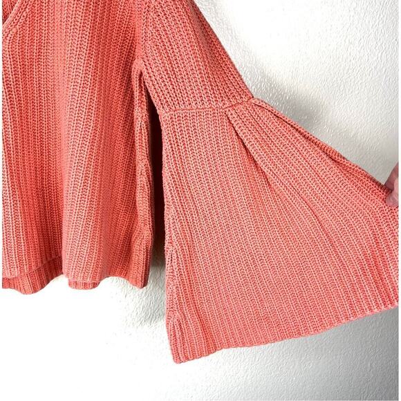 Free People Damsel Bell Sleeve Sweater V-Neck Chunky Knit Coral  Salmon Cotton - Picture 3 of 7